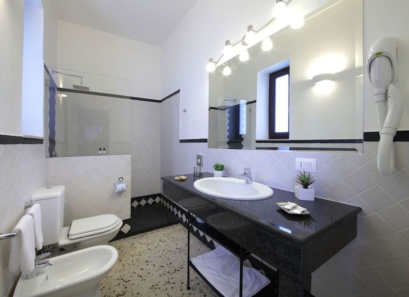 Bathroom Photo