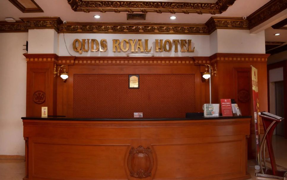 Front desk Photo