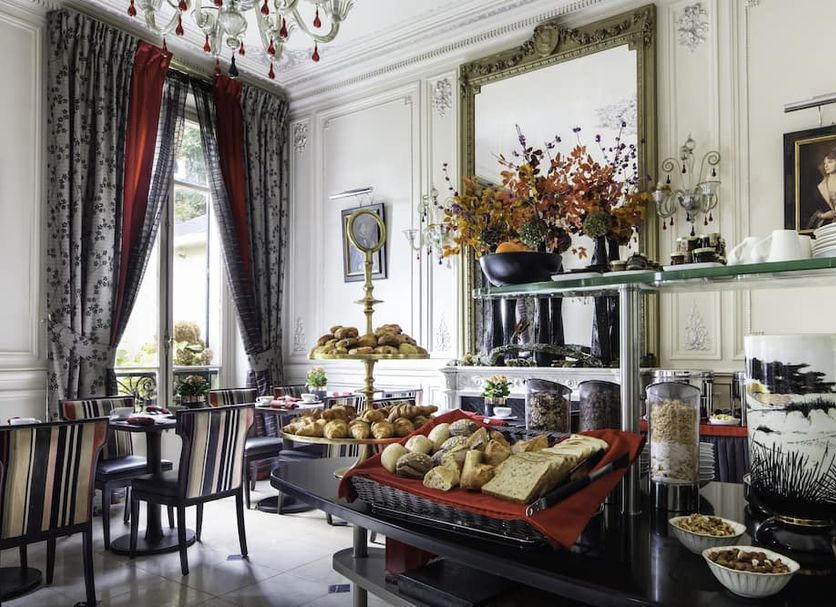 Dining room Photo