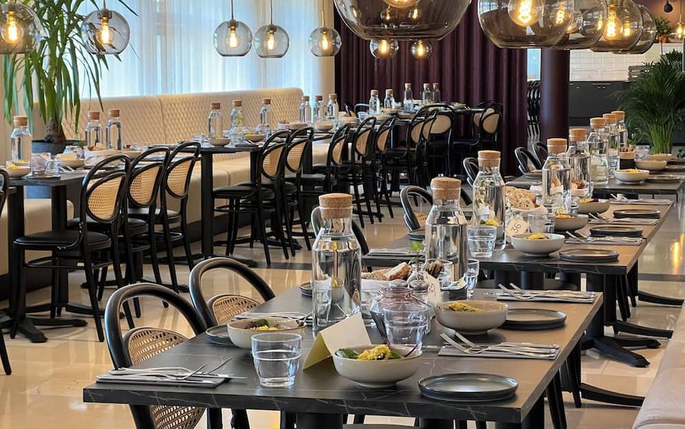 Restaurant Photo
