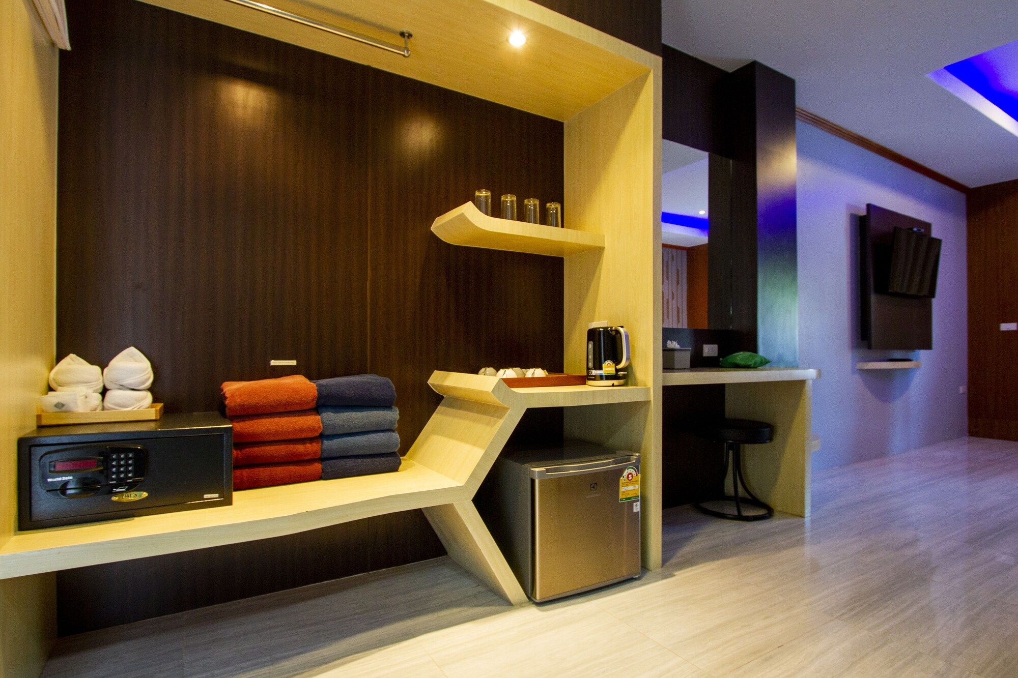 Room amenity