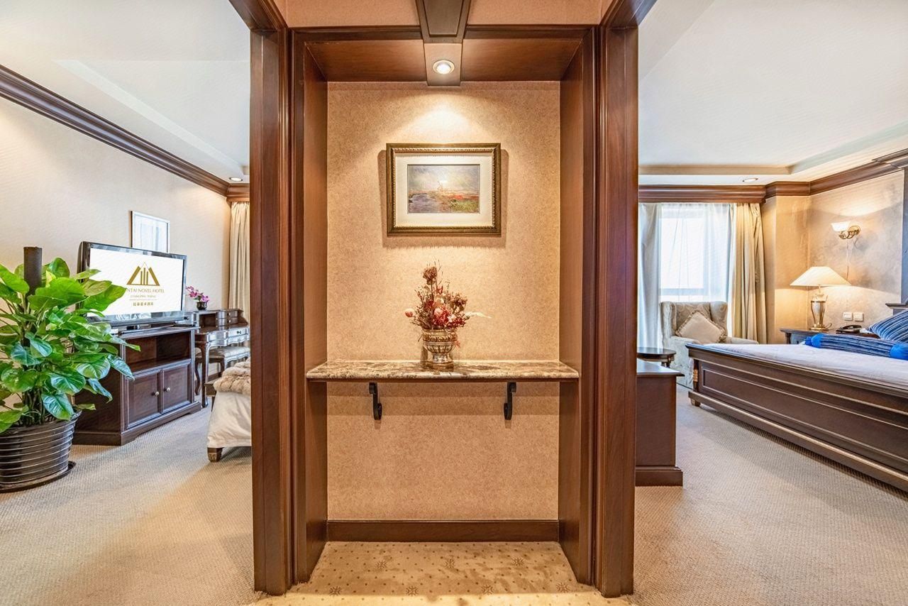 Room amenity