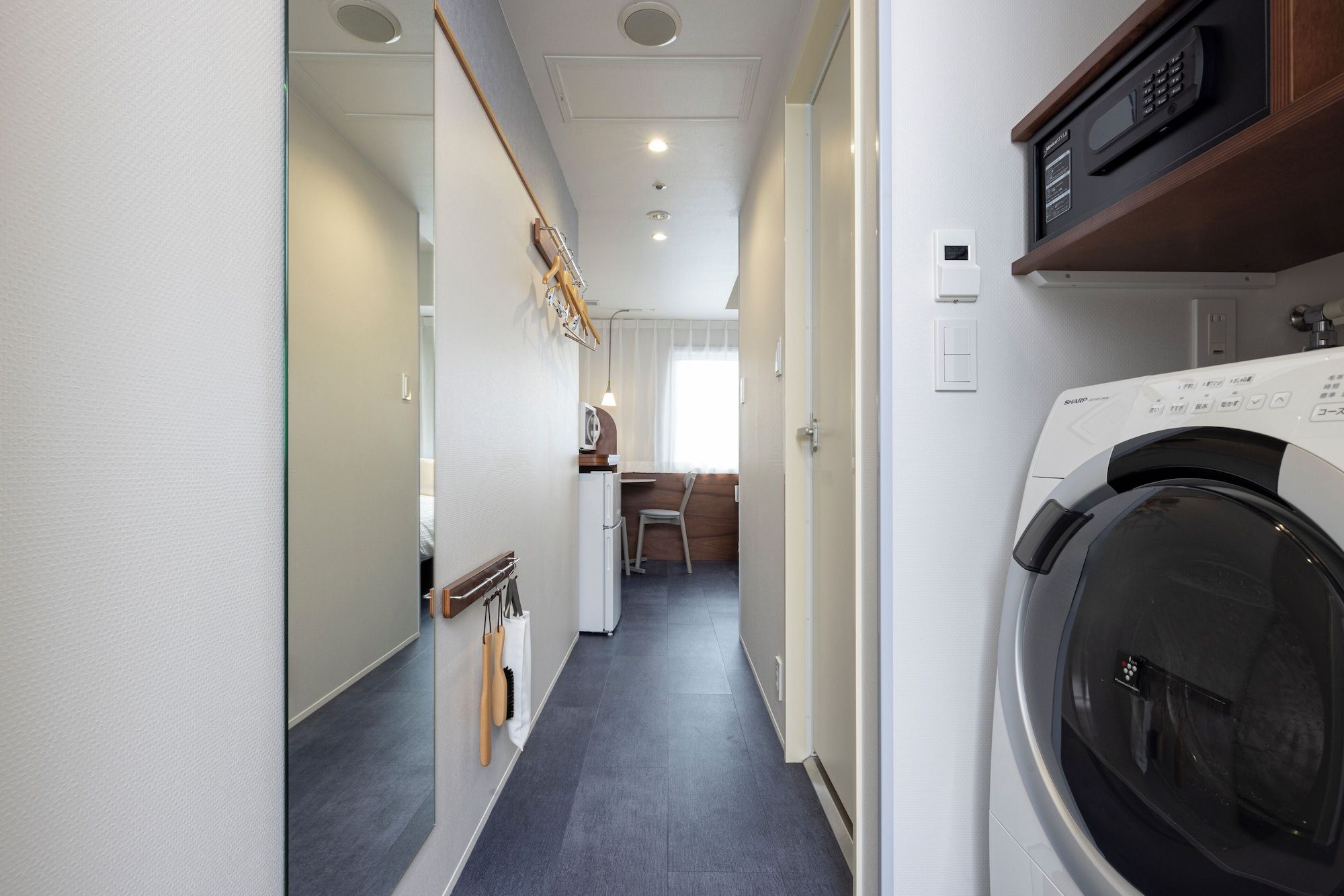 Laundry facility Photo