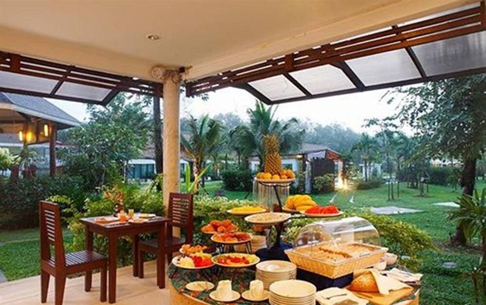 Buffet Photo