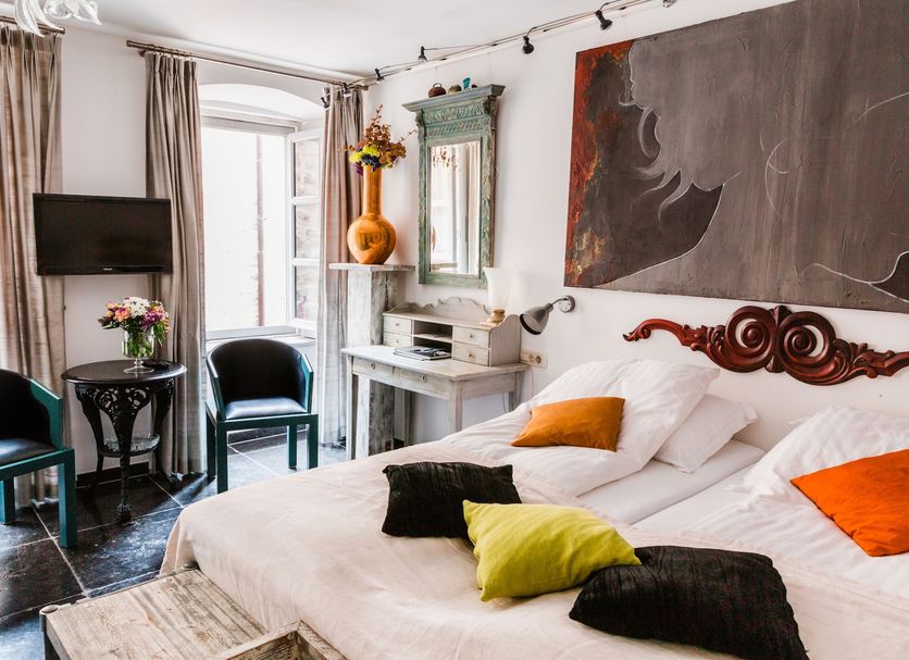 Bedroom Photo