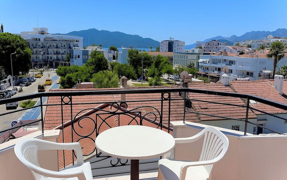 Balcony Photo