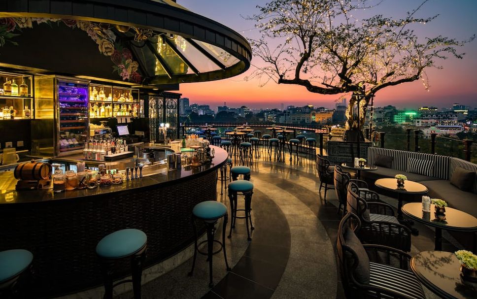 Bar Photo