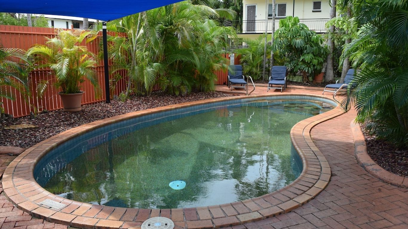 Coconut Grove Holiday Apartments, Darwin