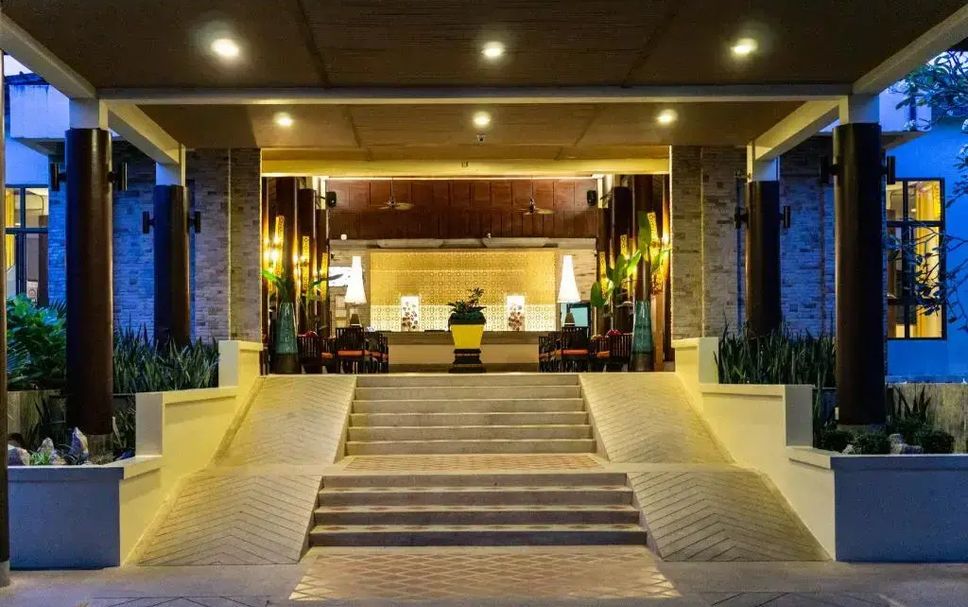 Lobby Photo