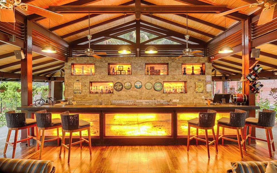 Bar Photo