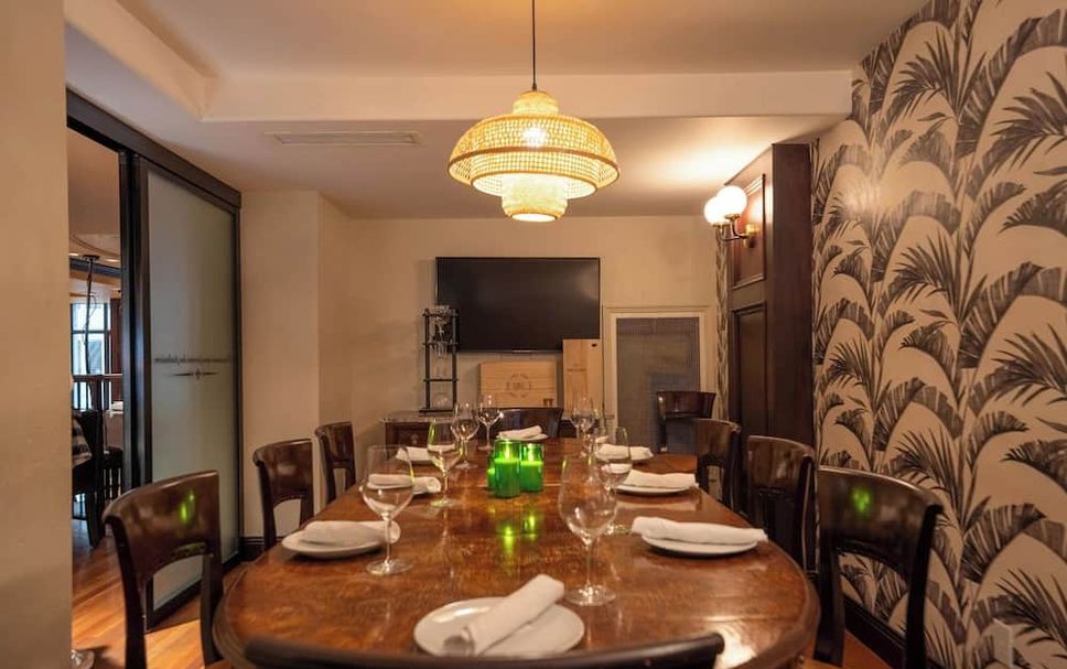 Dining room Photo