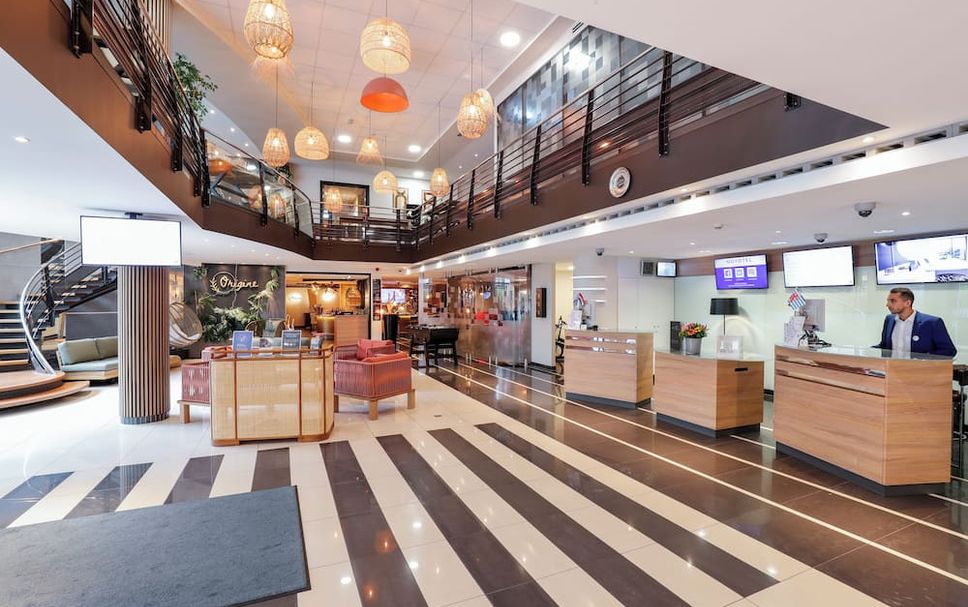 Lobby Photo