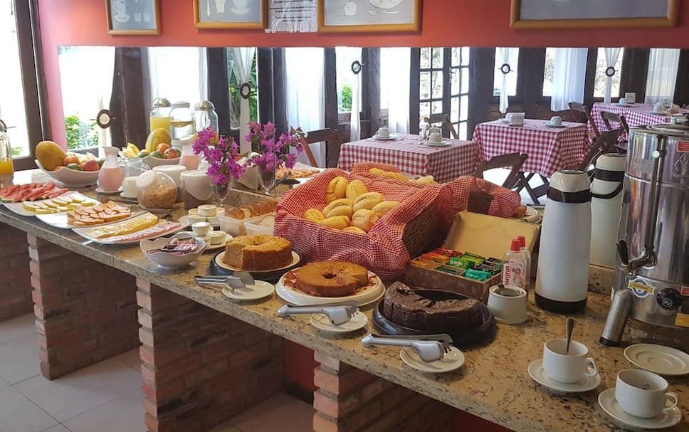 Buffet Photo