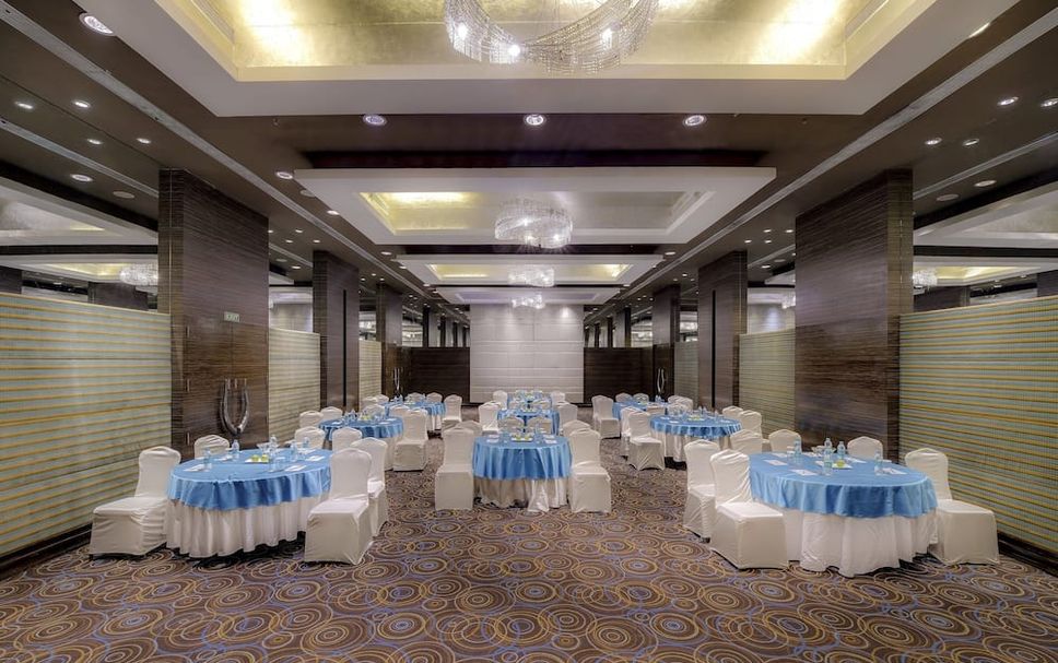 Banquet hall Photo