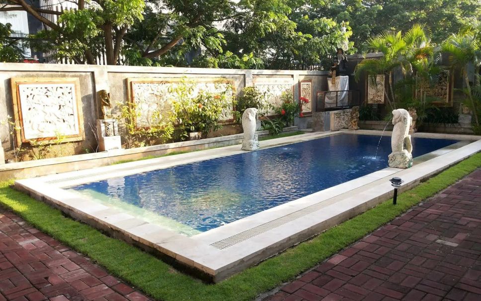 Pool Photo