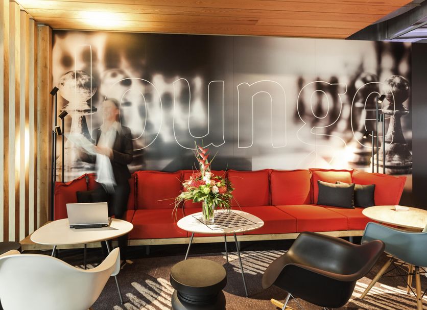 Lounge Photo