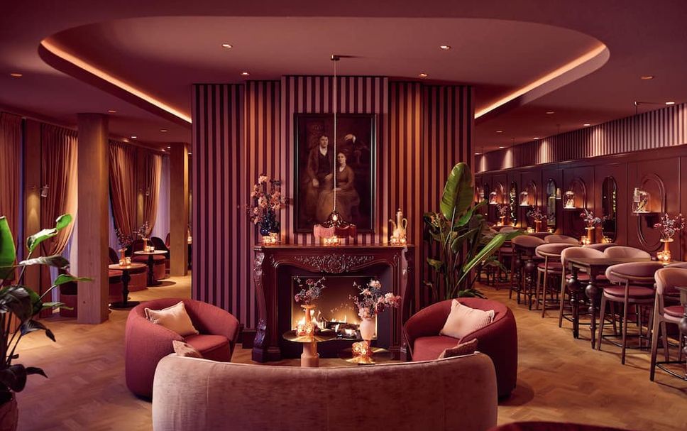 Lounge Photo