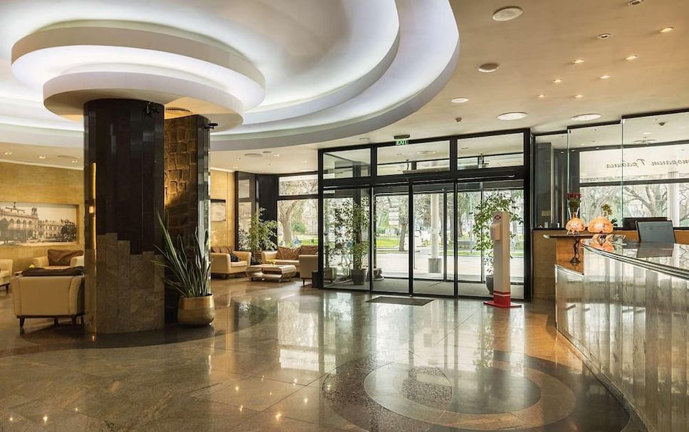 Lobby Photo