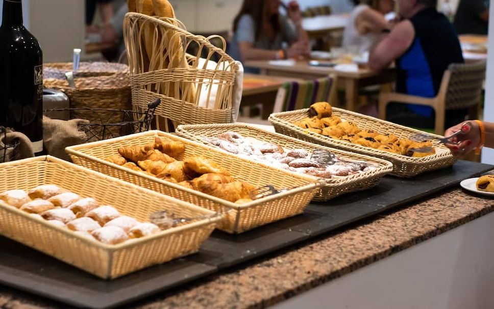 Buffet Photo