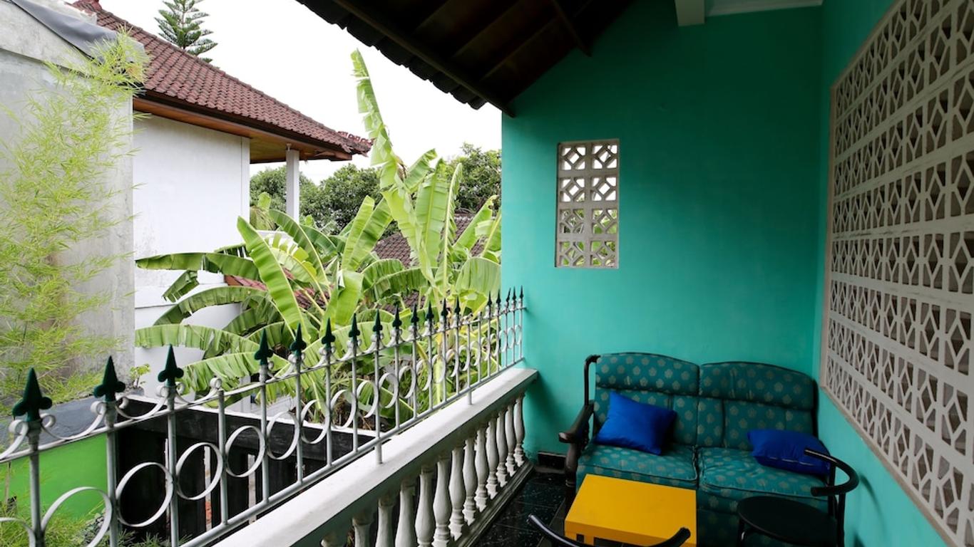 Morotai Camp Hostel -Adult Only