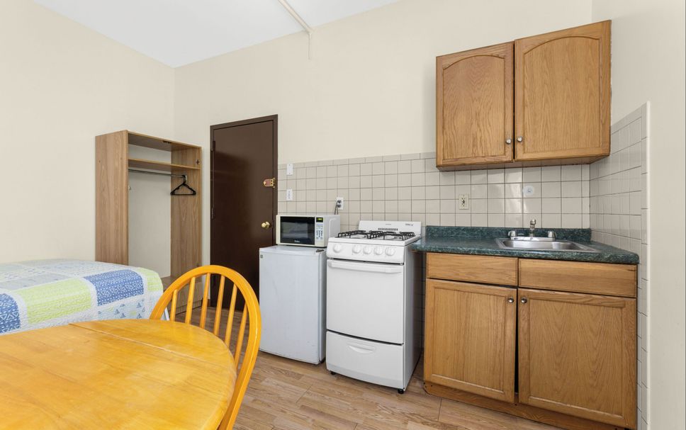 Kitchen Photo