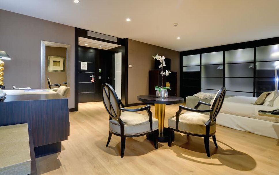 Dining room Photo