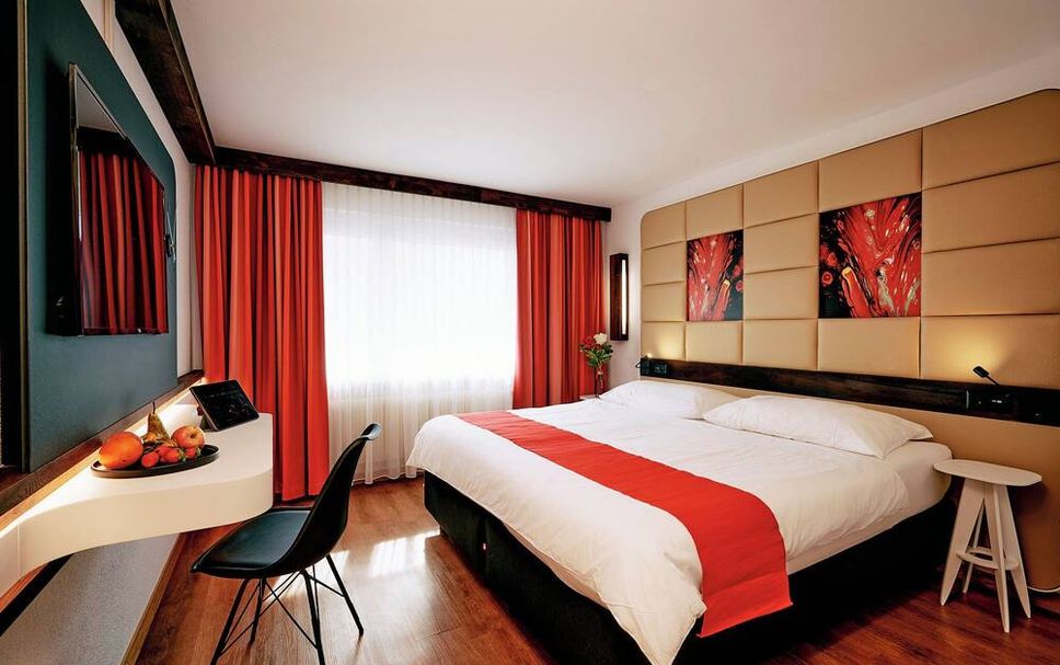 Bedroom Photo