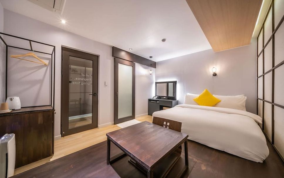 Bedroom Photo