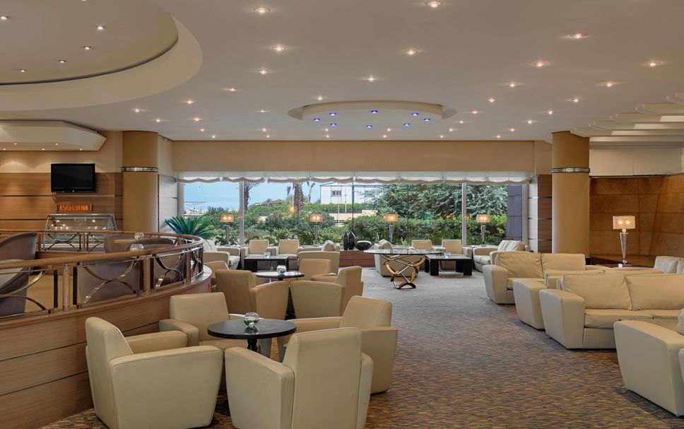 Lounge Photo