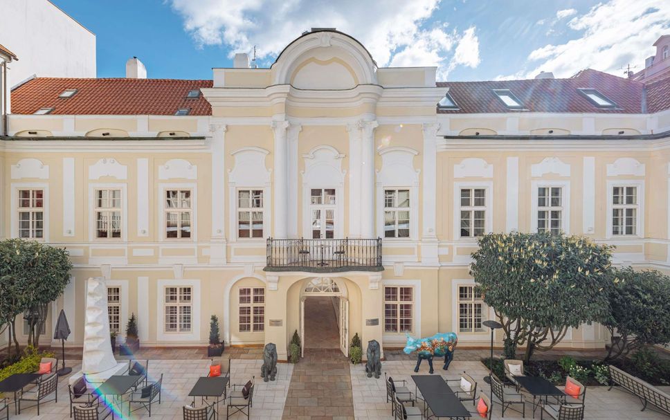 Building Photo