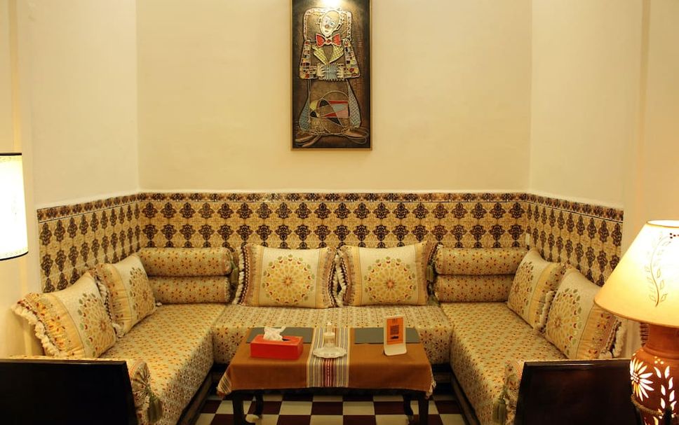 Lounge Photo