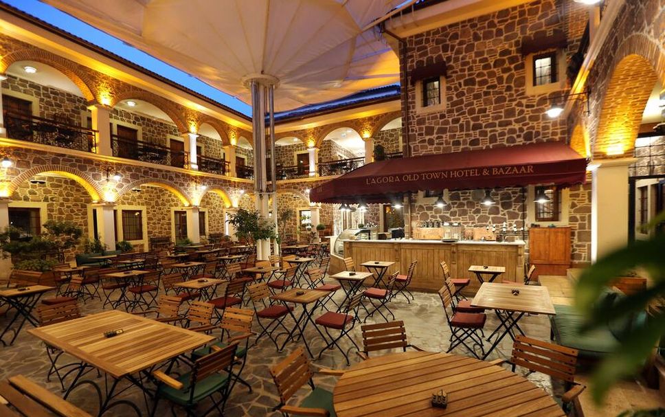 Restaurant Photo