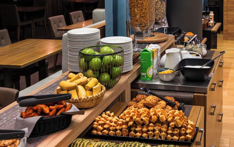 Buffet Photo
