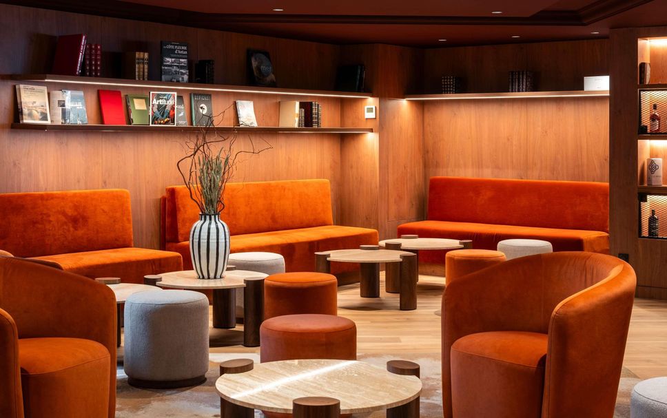 Lounge Photo