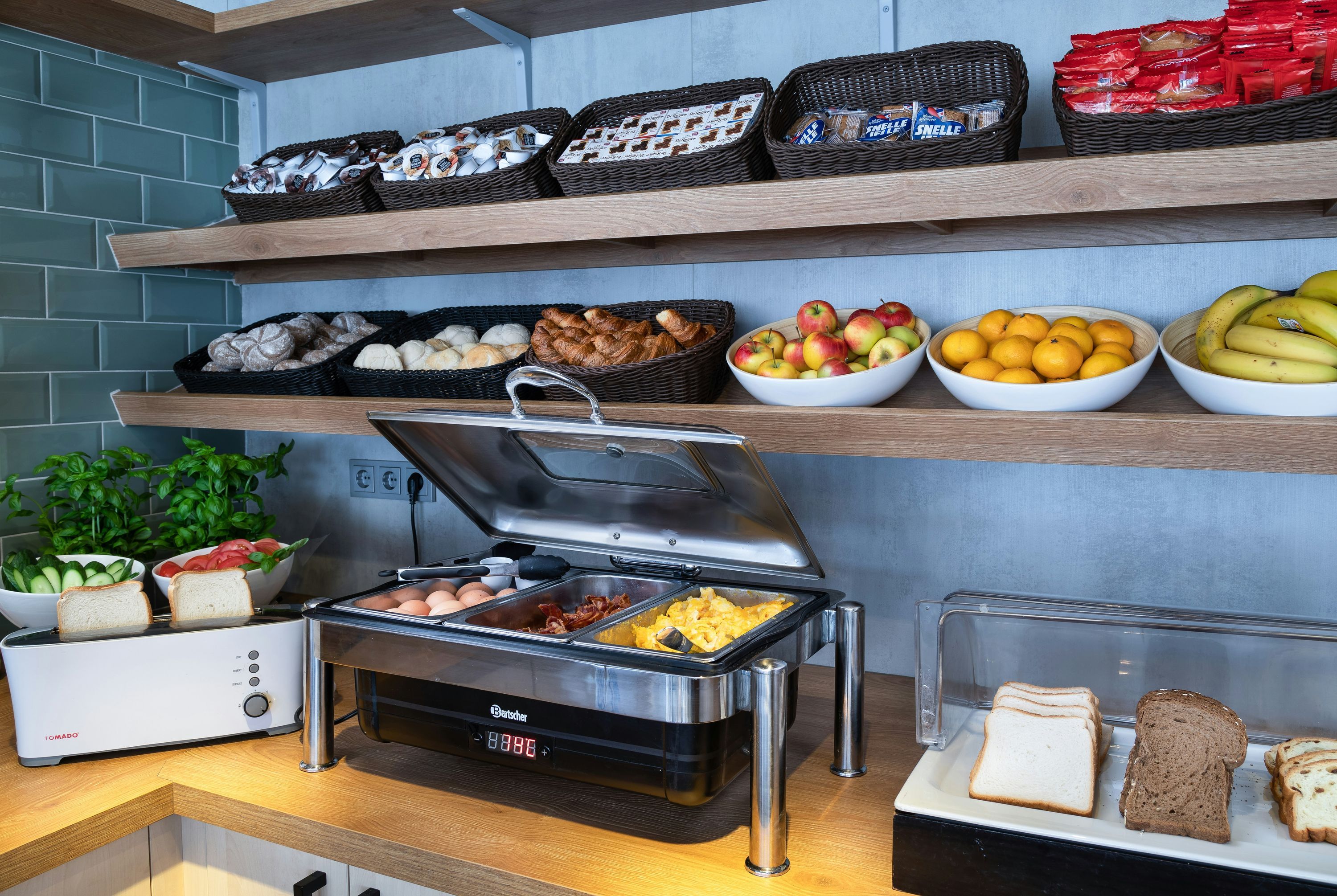 Buffet Photo