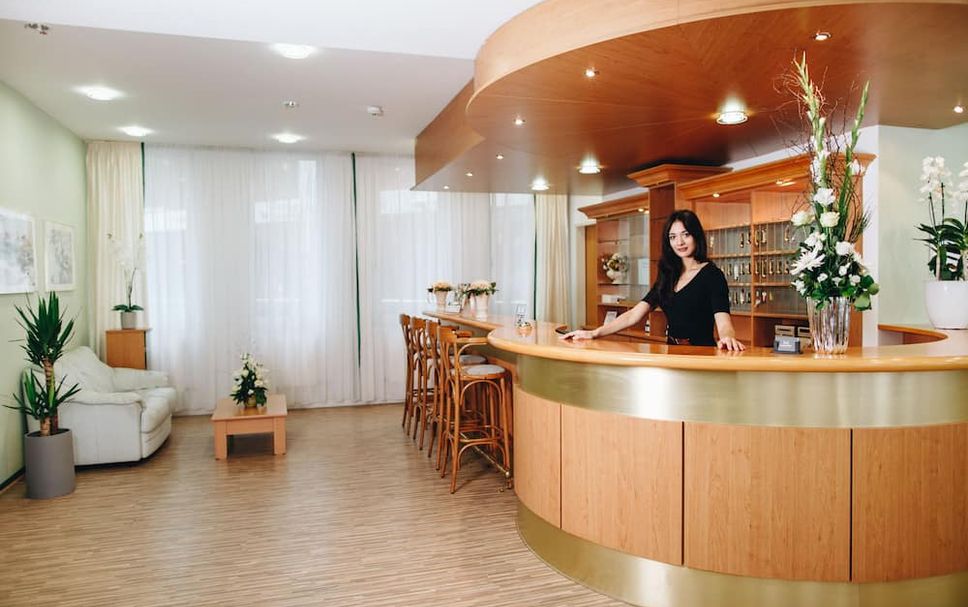 Front desk Photo
