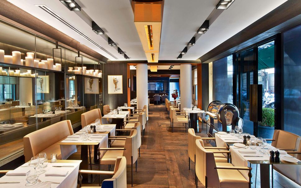 Restaurant Photo
