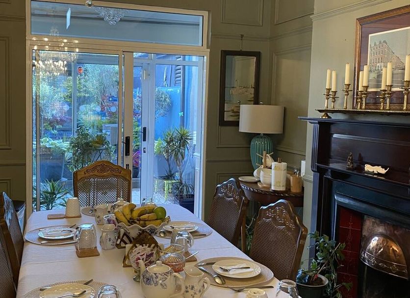 Dining room Photo
