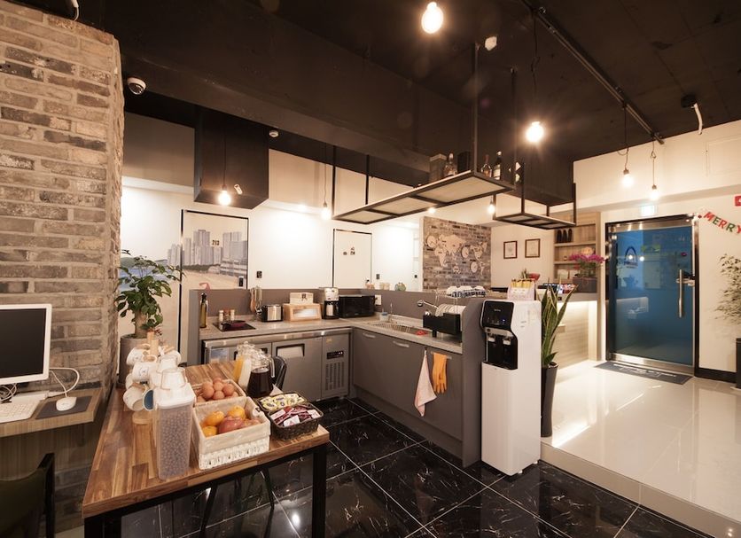 Kitchen Photo