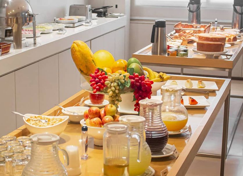Buffet Photo