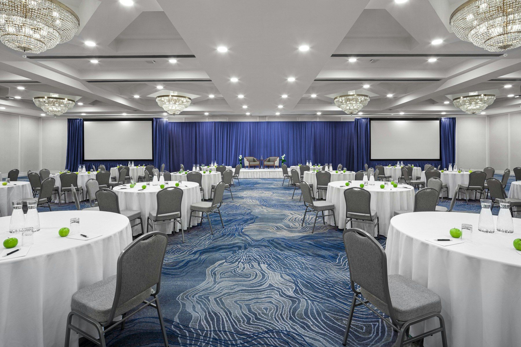 Banquet hall