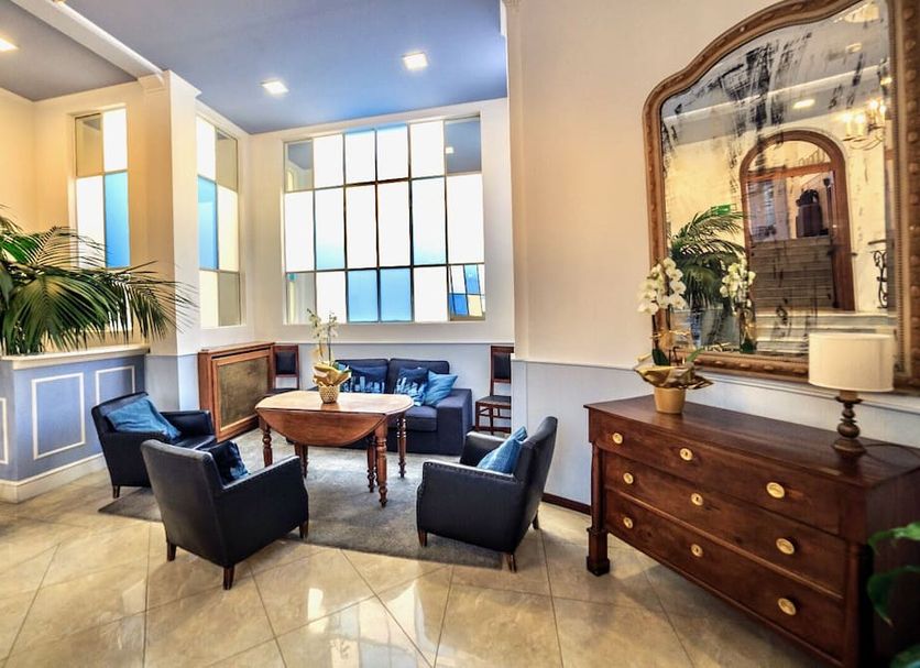 Lobby Photo