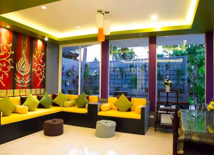 Lounge Photo