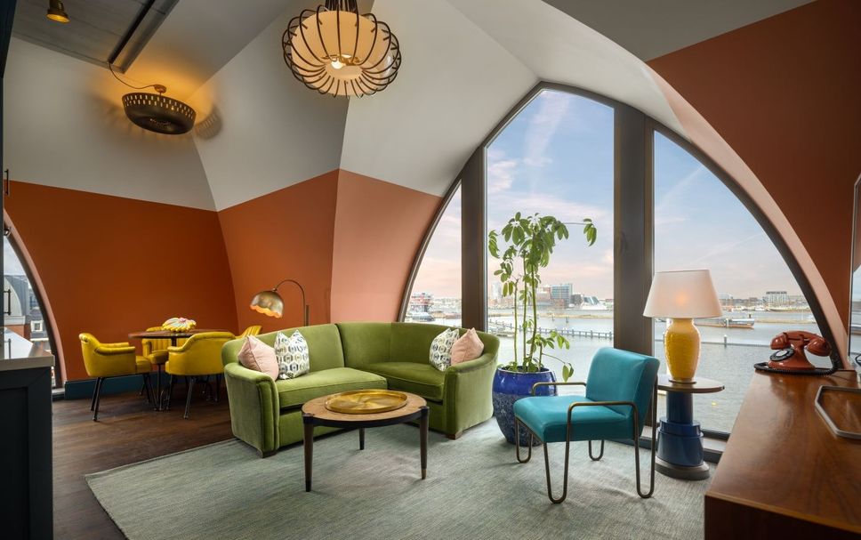 Lounge Photo