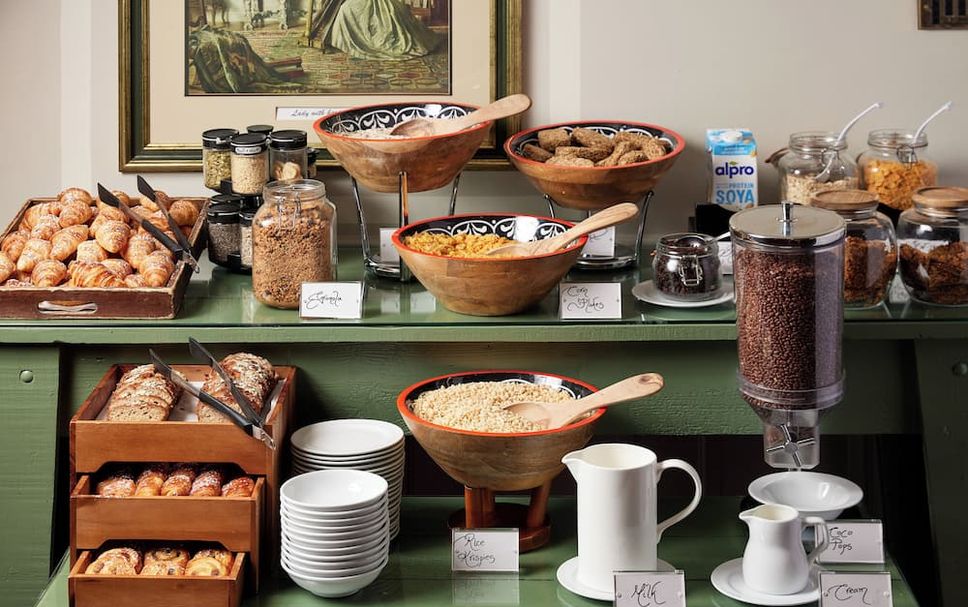 Buffet Photo