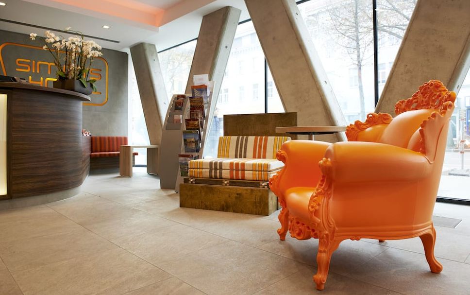 Lounge Photo
