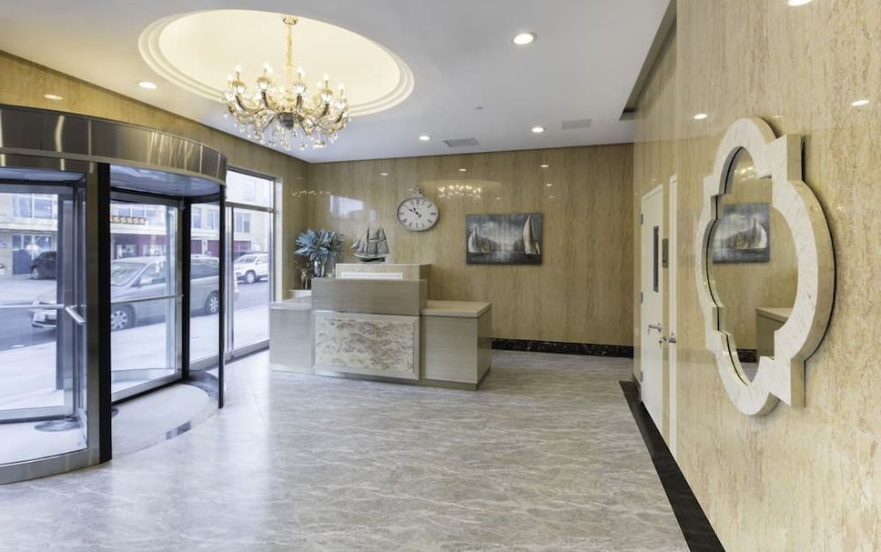 Front desk Photo