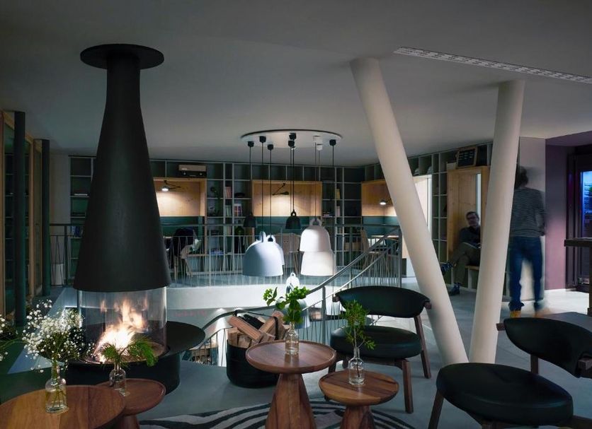 Lounge Photo