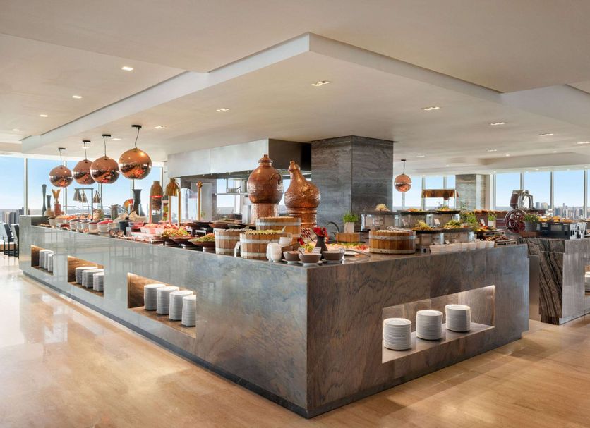 Buffet Photo