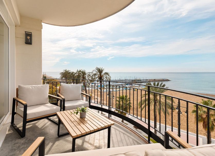 Balcony Photo